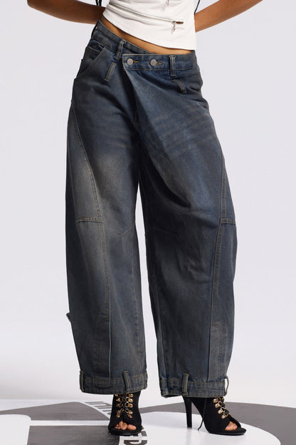Bilal Desenli Asimetrik Baggy Jean Pantolon