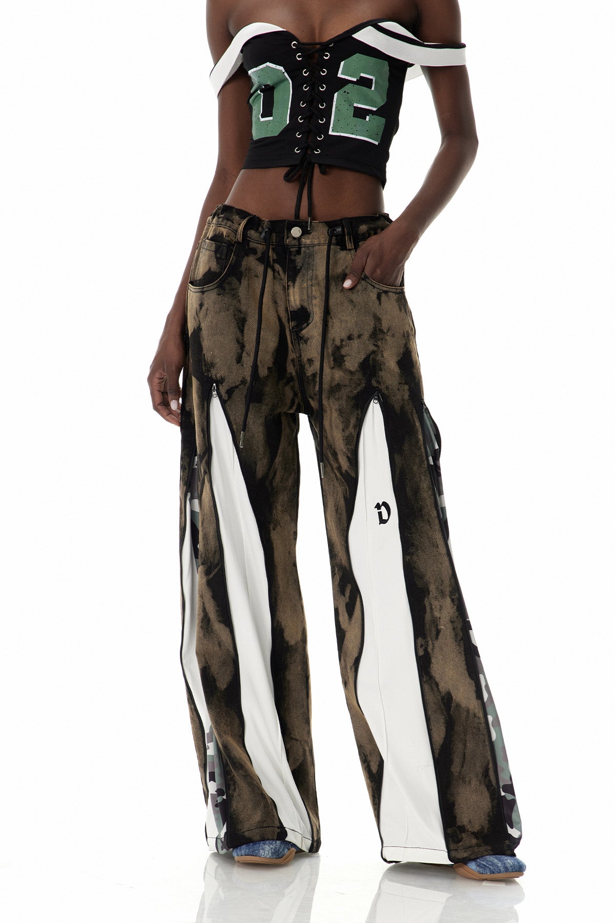 Caprina Fermuar ve Batik Desenli Jean Pantolon