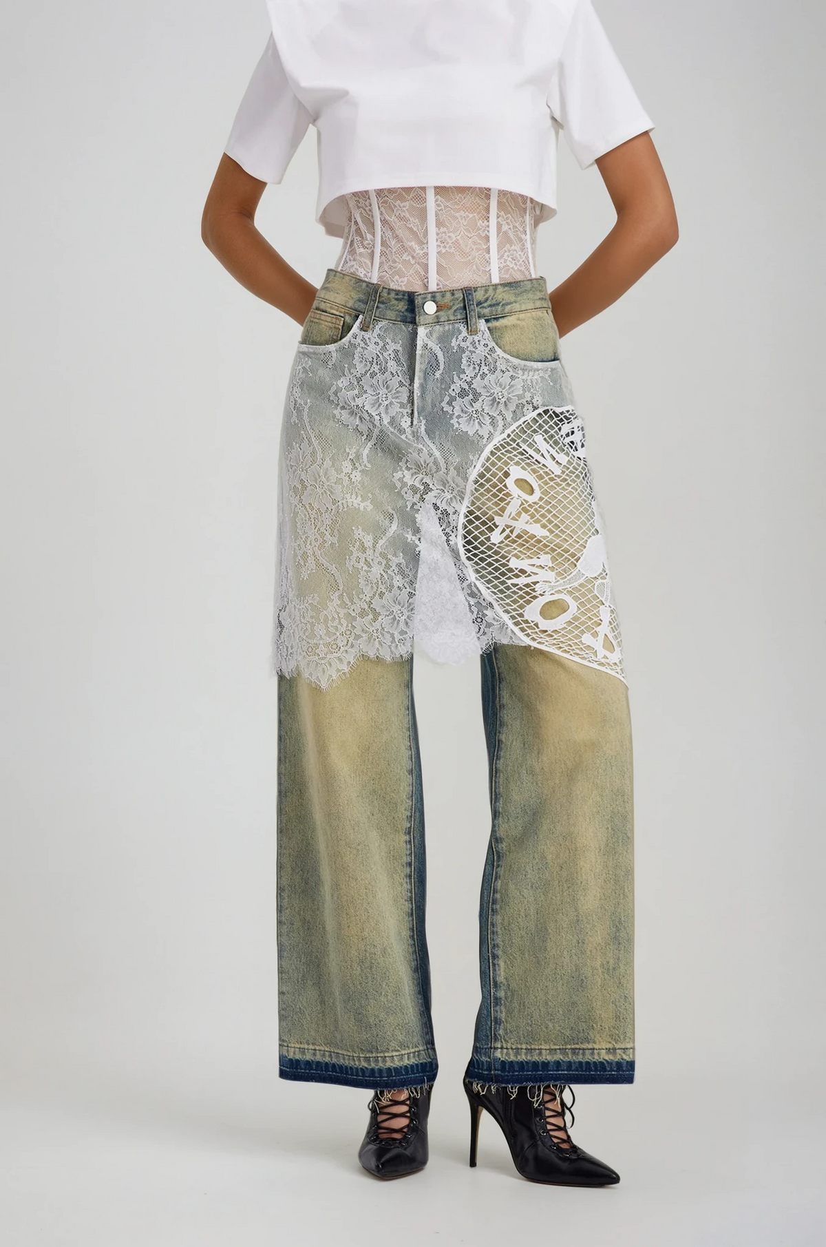 Charlee Dantel Detaylı Ağartılmış Jean Pantolon