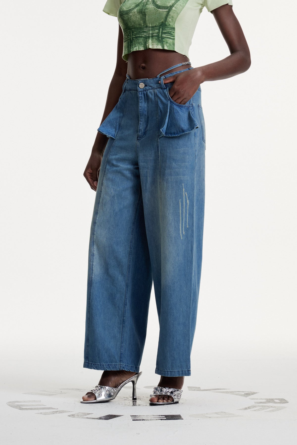 Comgal Fırfır Detaylı Jean Pantolon