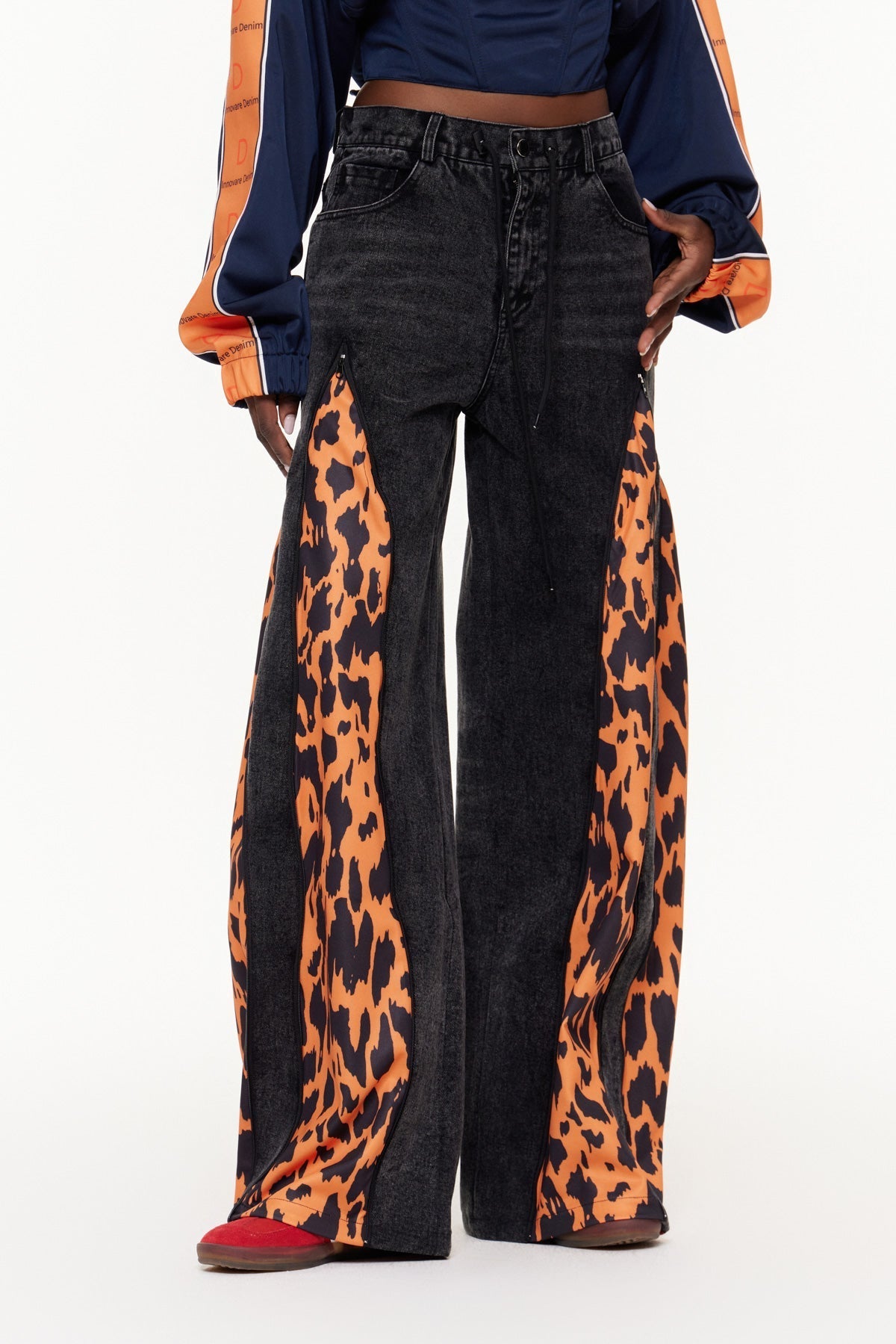 Edelmira Leopar Desenli Dekonstrüksiyon Barrel Jean Pantolon