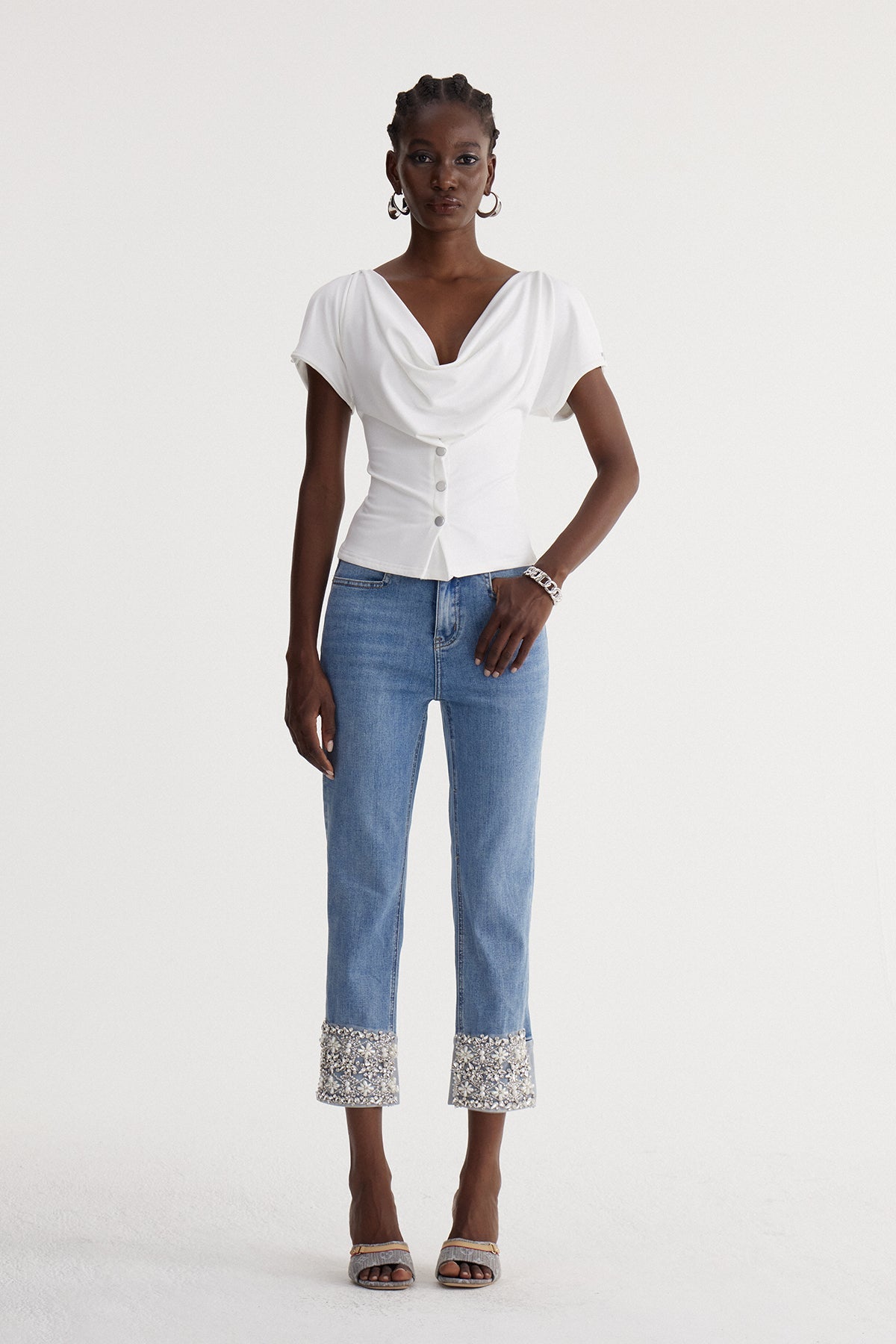 Iocasta Taş Detaylı Barrel Jean Pantolon