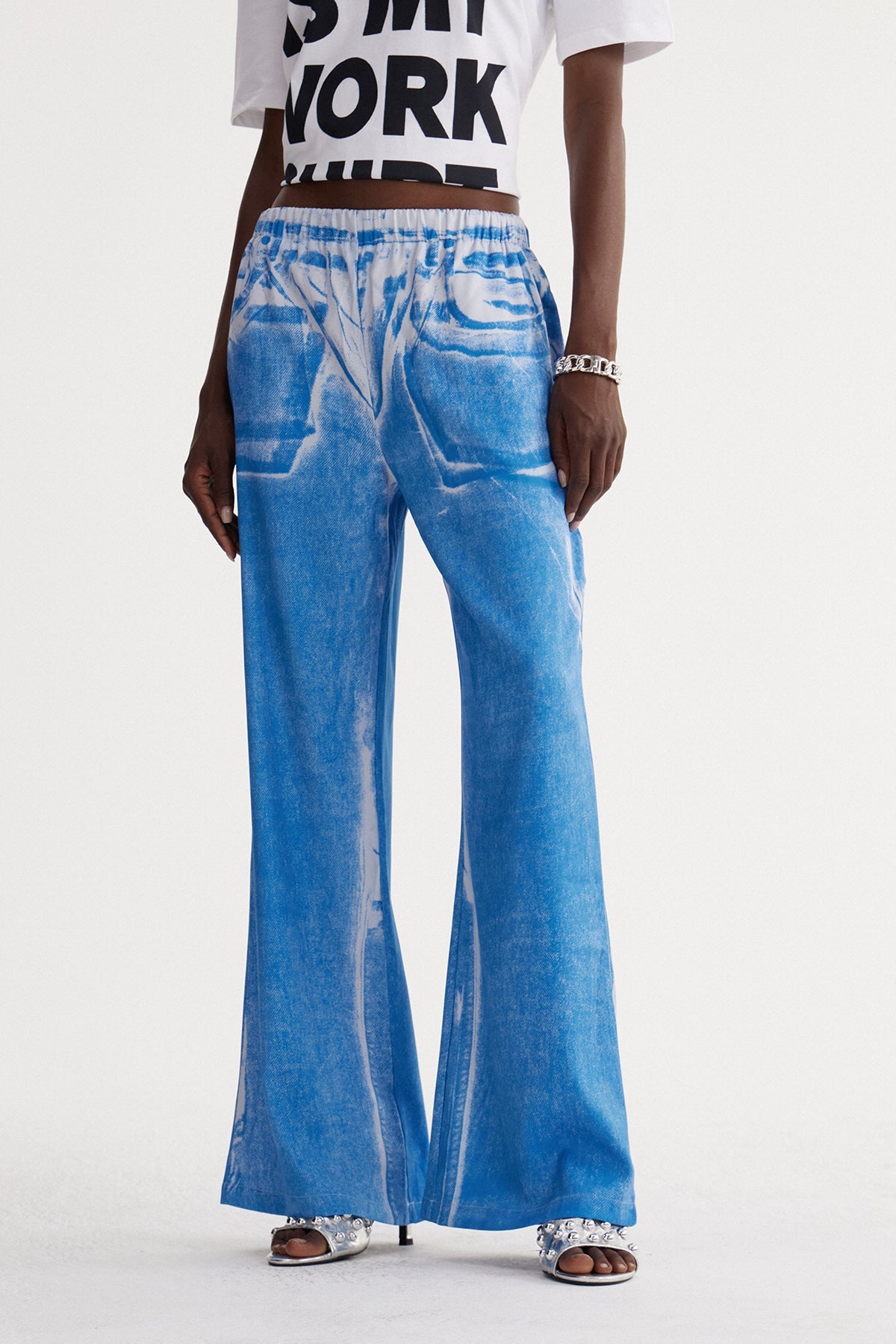 Irvine Baskı Detaylı Barrel Jean Pantolon