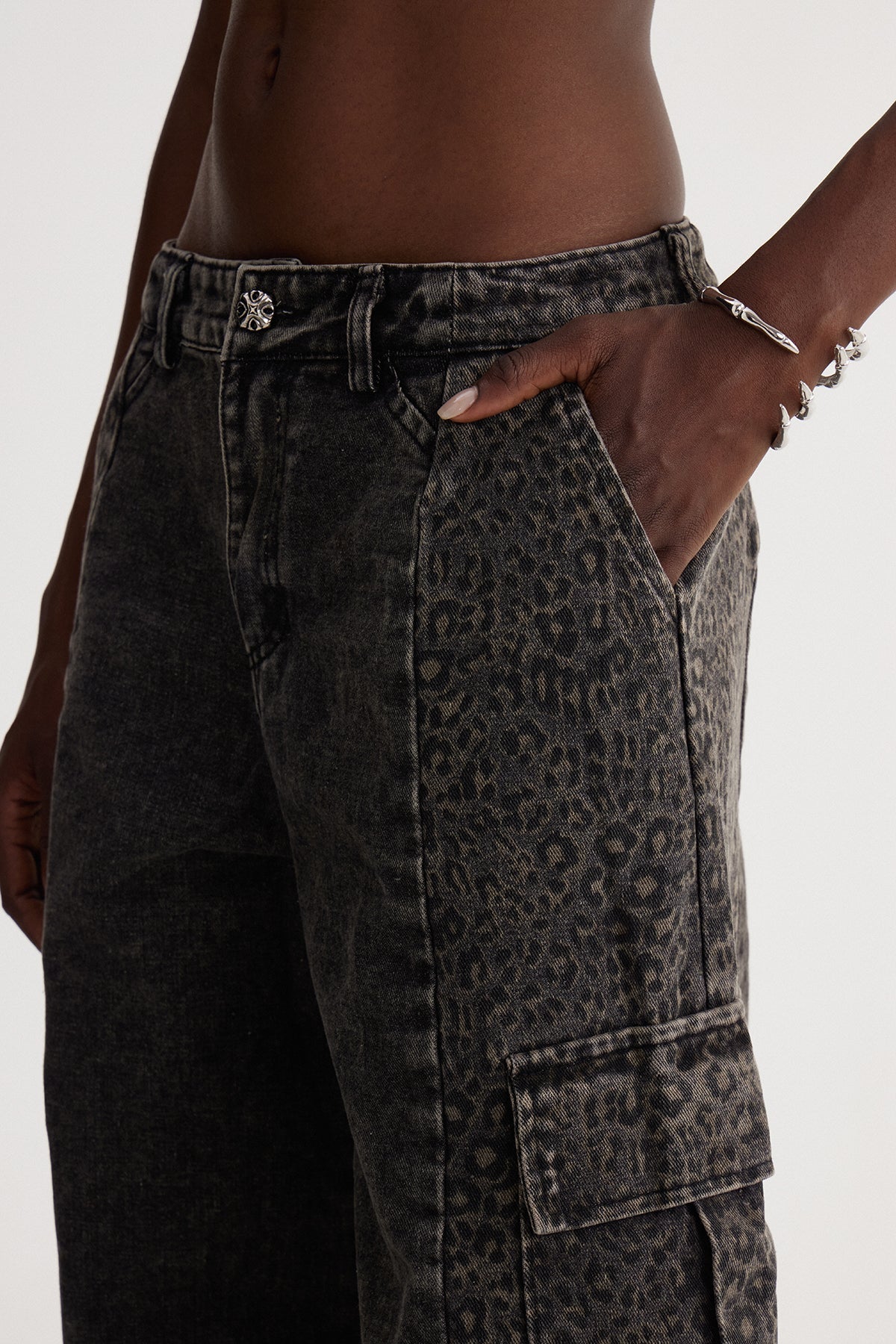 Isaque Leopar Detaylı Kargo Jean Pantolon