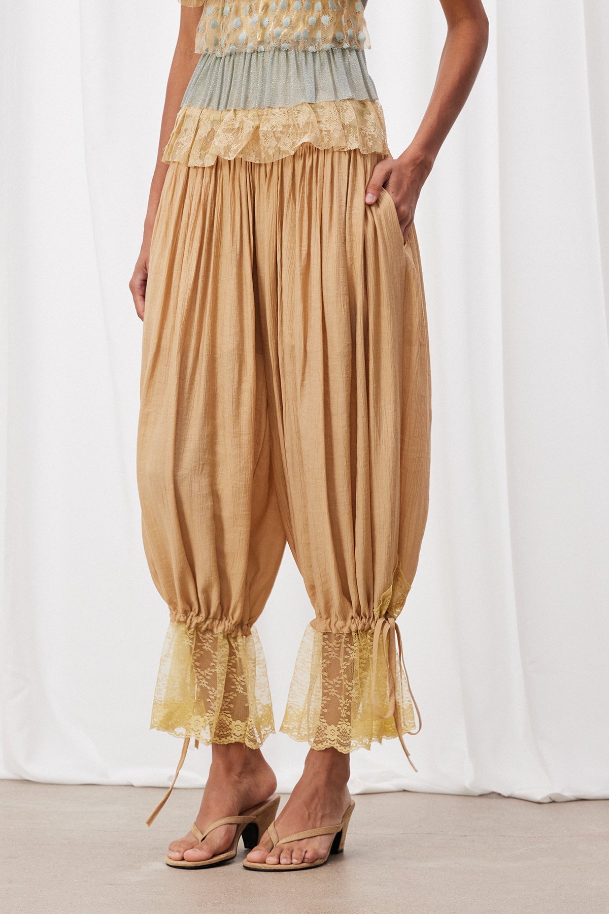 Izabela İpli Jean Pantolon