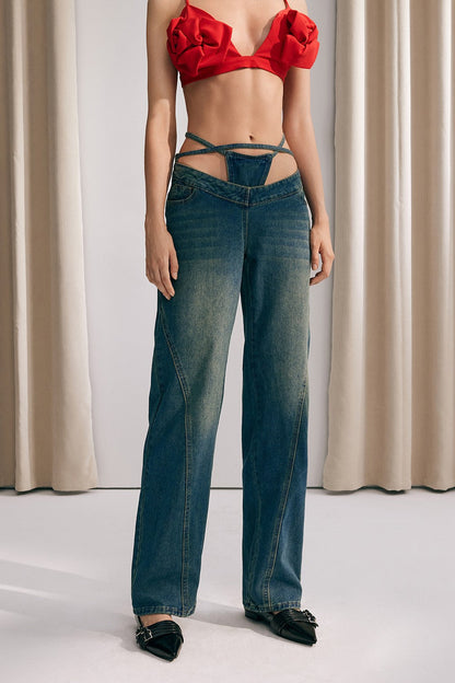 Keyla Bağcık Detaylı Düşük Bel Jean Pantolon