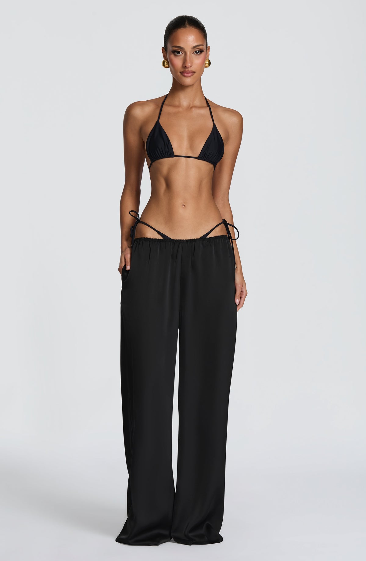 Suki Üçgen Bikini Üstü - Siyah