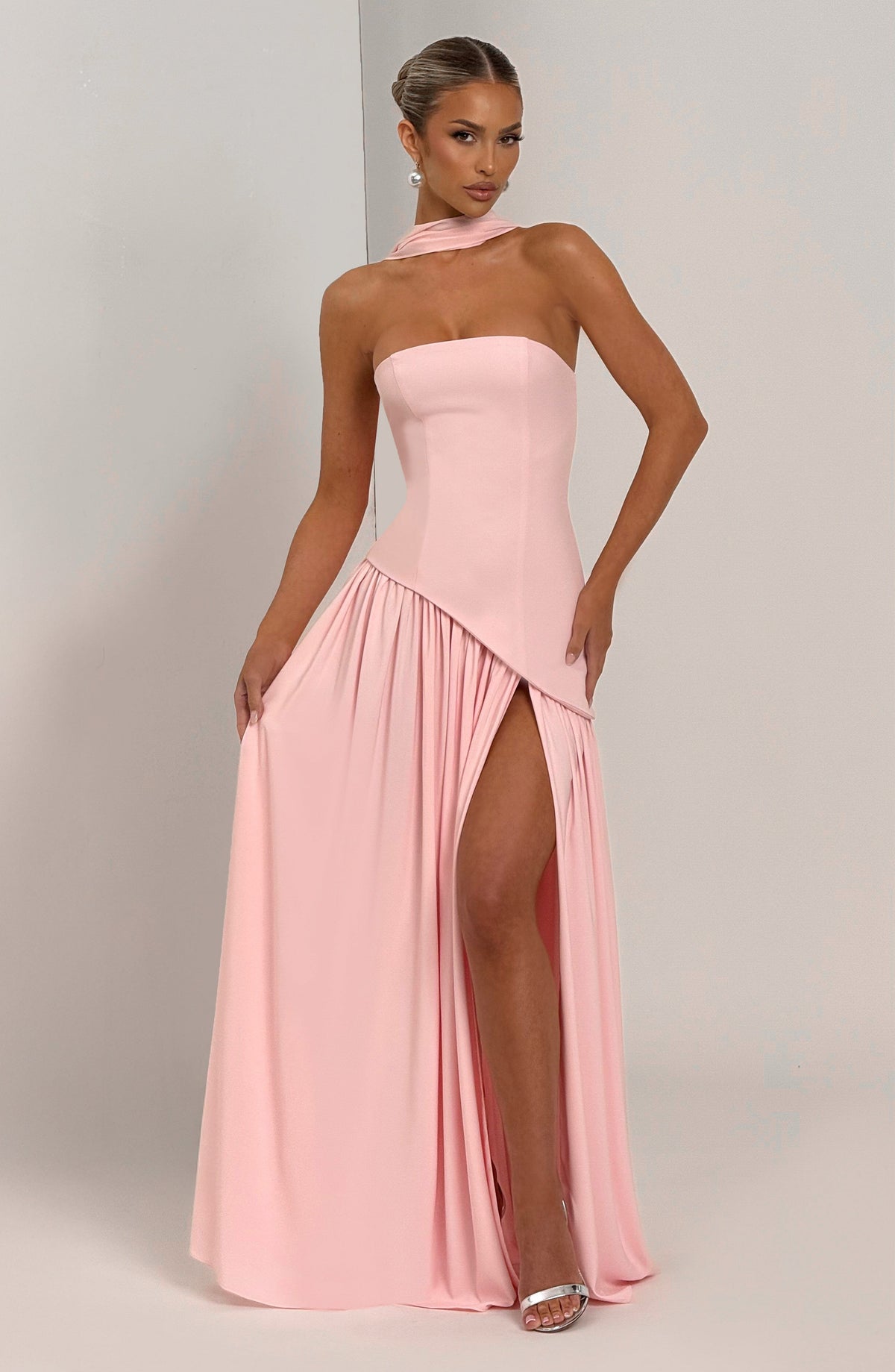 Maliyah Maxi Elbise - Pudra